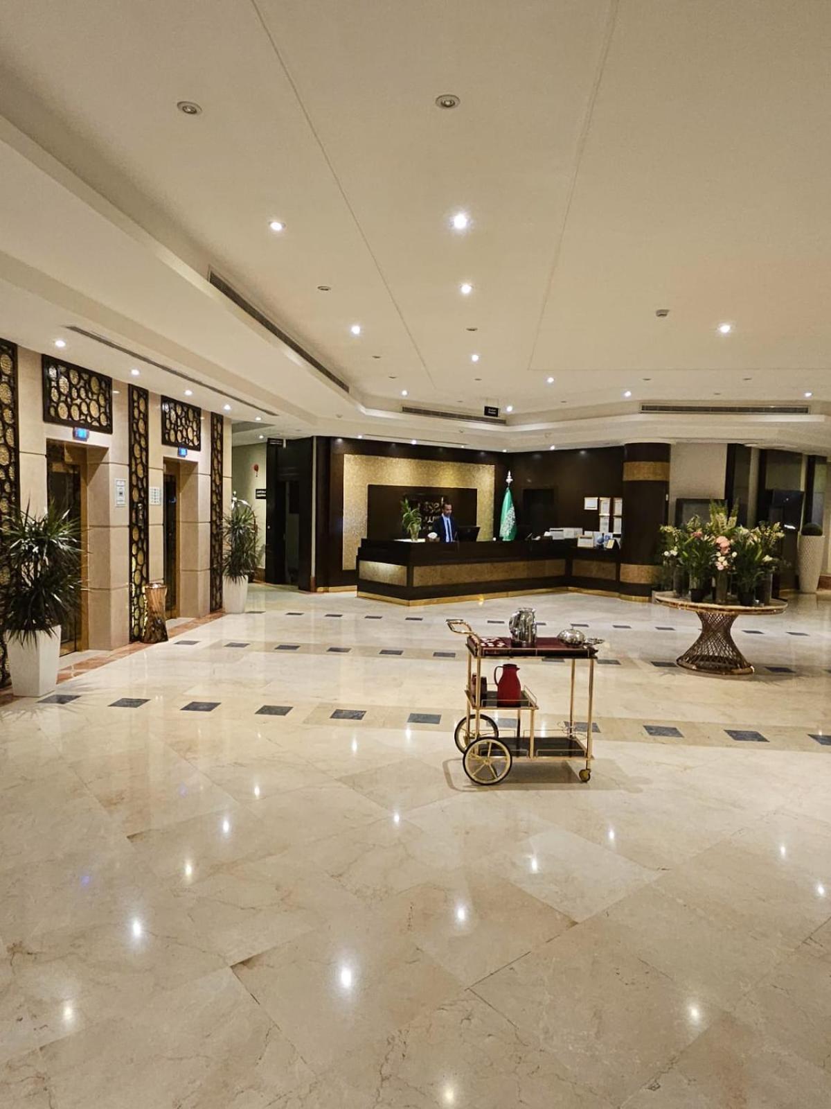 Duset Hotel Suites Riaad Buitenkant foto