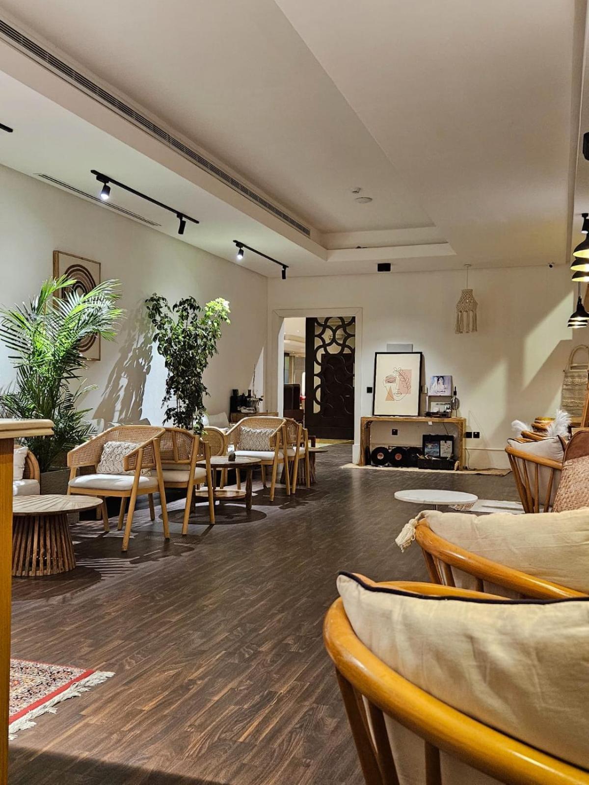Duset Hotel Suites Riaad Buitenkant foto
