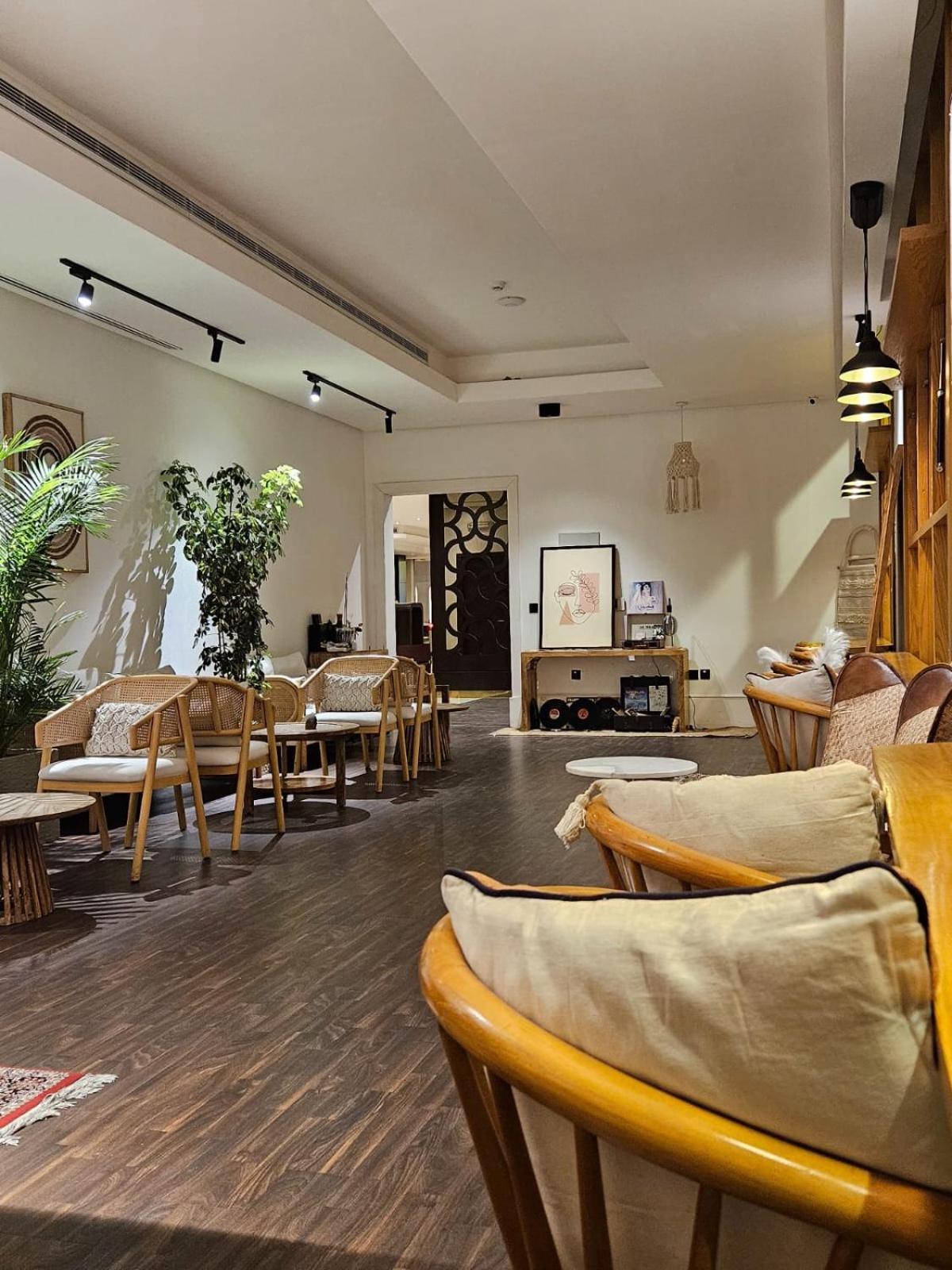 Duset Hotel Suites Riaad Buitenkant foto